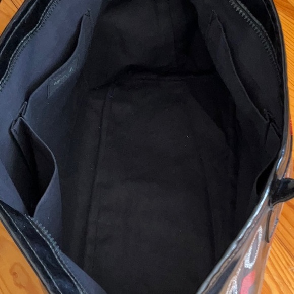 Agnes B. Limited edition, AB glitter heart tote bag. - Picture 13 of 16